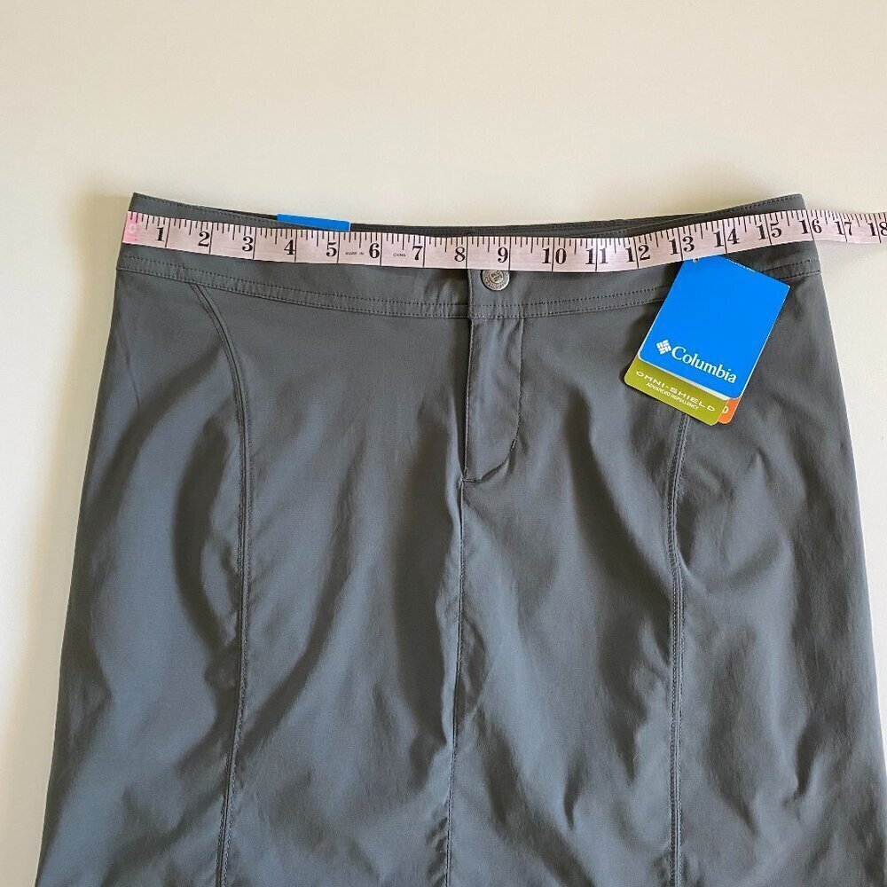Columbia Three Rocks Skort Skirt Gray Sz 8 NWT​​​​​​ - Picture 10 of 13